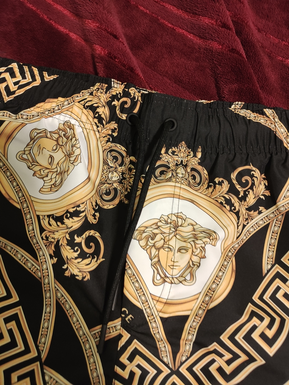 Versace Black and White Medusa NFC Tag Label XXL - Picture 10 of 16